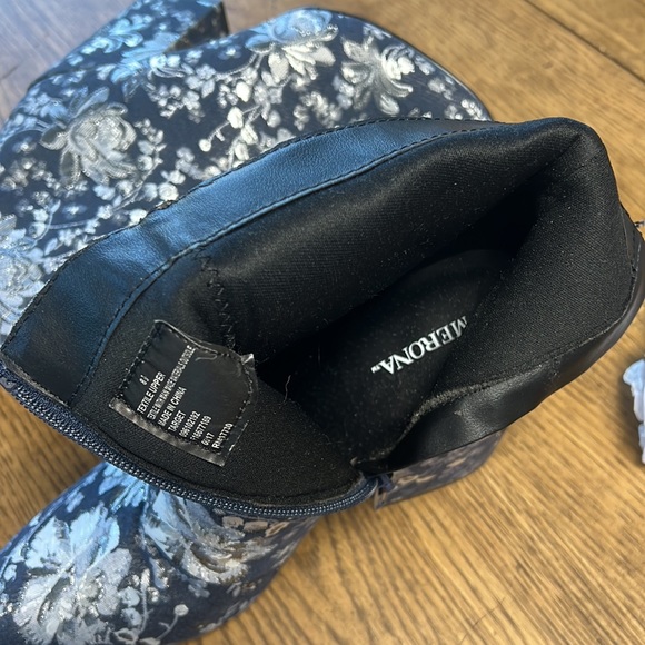 Merona blue/grey/silver short boots 8.5 - Picture 9 of 10